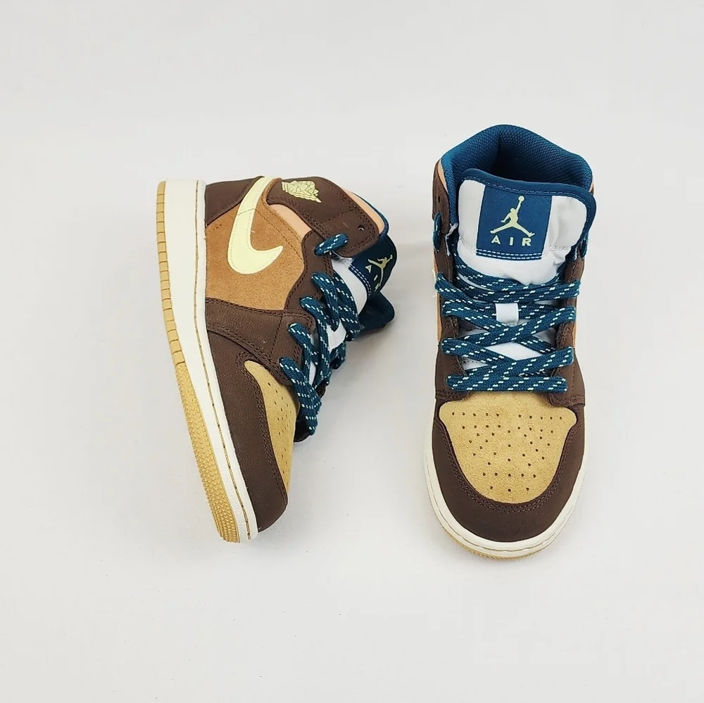 Air Jordan Mid SE Kids Sneakers Brown and Tan